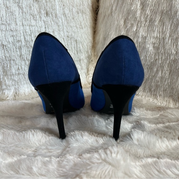 Chinese Laundry Blue Two-Toned High Heels - Picture 7 of 15
